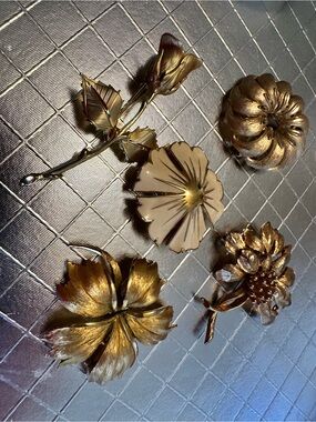 Vintage Gold Floral Brooch Lot - Mixed Metal Flowers Monet and trifari
